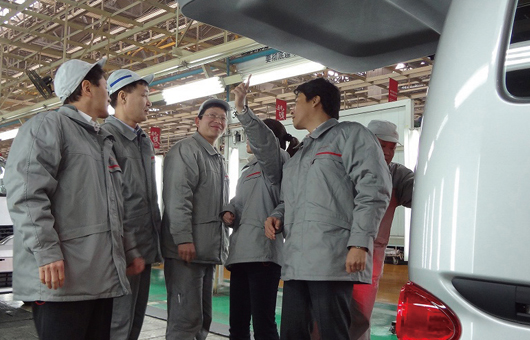 日産車体 日産車体のクルマづくり 海外での活動